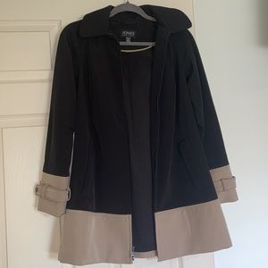 Colorblock Black and Tan Jones New York coat